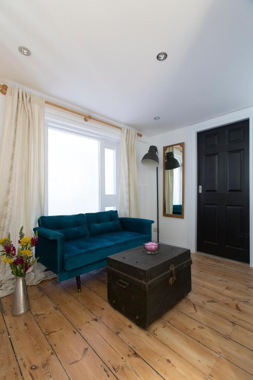 Two Bare Feet Apartment Winchester Exterior foto